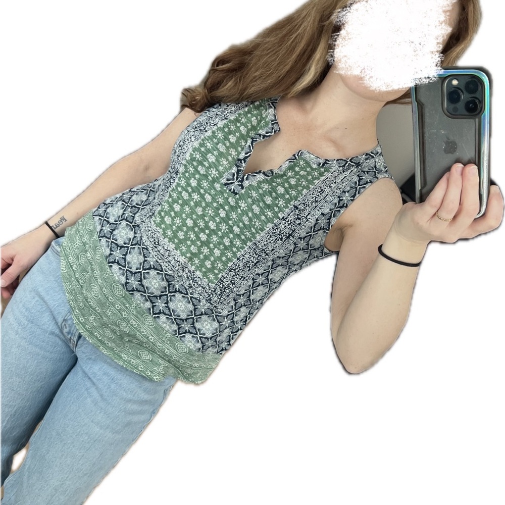 Sleeveless Lucky Brand Patterned Top - Green White and Navy Blue - Picture 6 of 6
